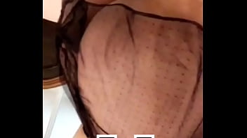 Preview 1 of Yes Deepthroat - Thick in sexy outfit