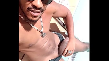 Preview 4 of Pornochakira Com - Nego catra aprontando