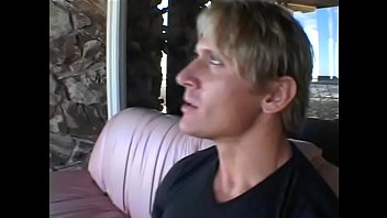 Preview 1 of Rs Slut - Blonde guy fingers brunette&#039_s pussy