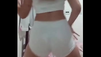 Preview 1 of Kili Porno - Gostosa demais