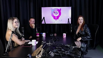 Preview 2 of Pornostars In Pakistan - As vertentes do BDSM,  experimentou ser submissa por dinheiro com um dr0gado,  falou dos fetihes estranhos e a fam&iacute_lia... - Maisa Pravo (Domme) (SHEER/RED)