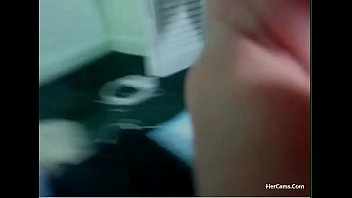 Preview 1 of Ehygvjkoq - Camgirl Makes Her Pussy Squirt Multiple Times