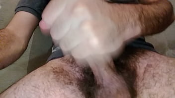 Preview 3 of Combat Use In Sex - Punhetando meu pau e gozando