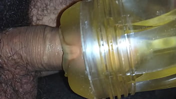 Preview 3 of Amika Sex In - Fudendo uma buceta de b. Fleshlight
