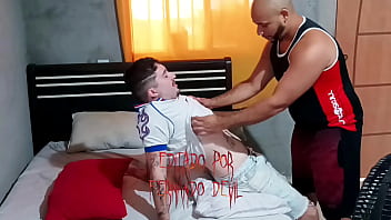 Preview 1 of Hindi Chudi Videos Village Me Hd - Urs&atilde_o enrabou o branquinho tatuado sem d&oacute_ (COMPLETO NO RED)