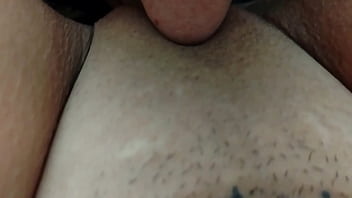 Preview 2 of Lela Star Johnny Sins Pool - Garoto novinho comendo minha esposa pela segunda vez, ela t&aacute_ adorando me fazer de corno com este garoto