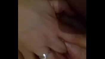 Preview 3 of Assamese House Wife Porn Video - Una amiga masturb&aacute_ndose