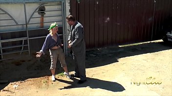 Preview 1 of Mellisa Big Sex - German - Old Bitch fucked hard in the workshop