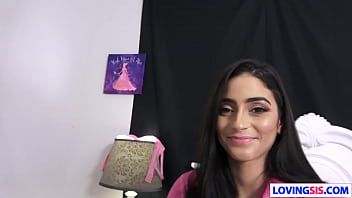 Preview 1 of Middle Age Aunty - Hot Jasmine Vega On His Wiener