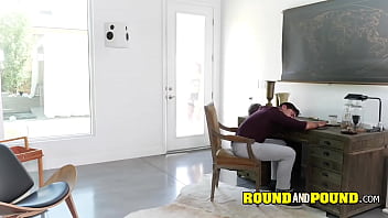 Preview 2 of 14yerr Xxxvedeo - Horny guy watches porn when all of the sudden his fantasy comes true