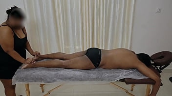 Preview 1 of Bangladeshi Teacher Sex - Indian spa massage