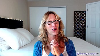 Preview 1 of Scotland Xnxx - Hot Milf JessRyan Camgirl Big Ass Shaking