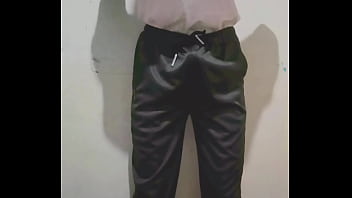 Preview 2 of Hijad Sex Videos - My first twinkie vid