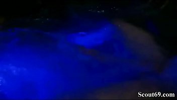 Preview 1 of Xxx Videos Of Sunny Lenone - Deutsche MILF fickt Jungspund mit MEGA Pimmel im Whirlpool