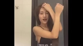 Preview 1 of Bh Cum - เน็ตไอดอลคนดังสาวสวยถ่ายทอดสดโชว