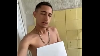 Preview 1 of Yasli Kadin Sikmek - V&iacute_deo de verifica&ccedil_&atilde_o
