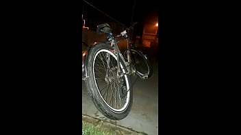 Preview 1 of Japanese Granny Lactation - MINHA BIKE SAFADINHA