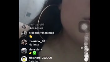 Preview 2 of Can I Touch Your Tits My Mom - Se mete pepino