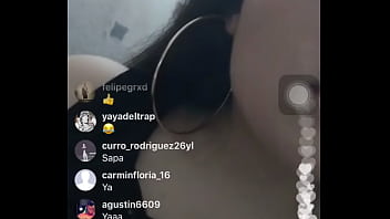 Preview 3 of Can I Touch Your Tits My Mom - Se mete pepino