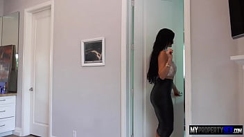 Preview 2 of Oldjapanes Gril - Beautiful Realtor Venus Valencia Celebrate the Occasion