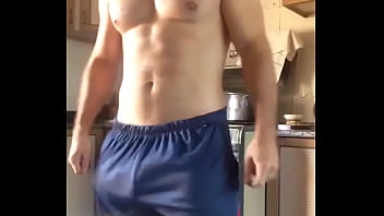 Preview 4 of Wife Call Husband - Fica a vontade em casa melhor coisa kk