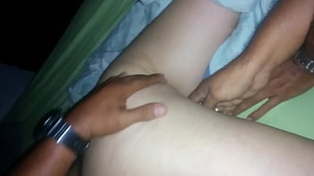 Preview 2 of Xvideo Tamil Aunty - EL CHOFER DEL TAXI LE MAMA LA CUCA A MI ESPOSA