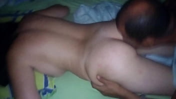 Preview 1 of Xvideo Tamil Aunty - EL CHOFER DEL TAXI LE MAMA LA CUCA A MI ESPOSA