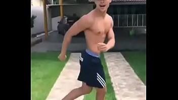 Preview 1 of Sec Machin - Garoto dan&ccedil_ando funk