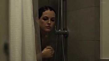 Preview 2 of Lesbian No Pissy - The Girlfriend Experience - S1