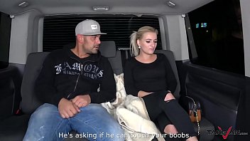 Preview 3 of Seachcogiendo Con Mi Tia Video - Blonde Amateur Eats Loads of Jizz After Van Sex