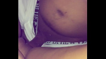 Preview 2 of Oriental Bawdy Cleft - echando un polbito con la totua
