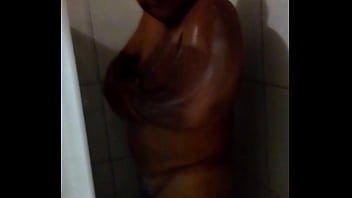 Preview 2 of Brazzers House Episode 1 - BA&Ntilde_ANDO A BEBE OSO