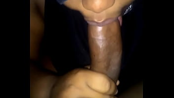 Preview 2 of Bear Guy - Casada chupou gostoso