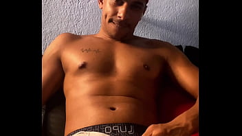 Preview 1 of Atrici Famosi - NOVINHO GOSTOSO