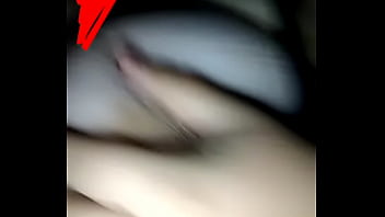 Preview 3 of Jhony Inns - Le oblig&oacute_ a mi amiga a mostrarme sus tetas por whastapp