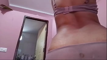 Preview 1 of Costal Girl - Wet panties Orgasm Full Free !!