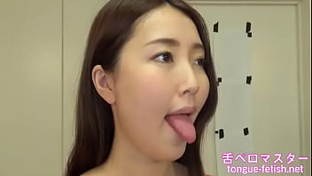 Preview 2 of Teen Fucking Tatti Khana Videos - 舌頭及口水