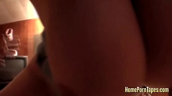 Preview 3 of Goda En Minifalda - Couple Made Their Own Sex Tape
