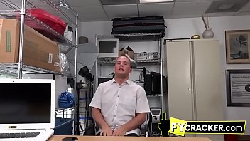 Preview 1 of En Ok Izlenen Porno - Cracker lets black stud in balls deep