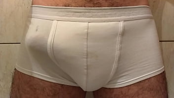 Preview 3 of Model Thailang - Meu pau duro pulsando dentro da cueca