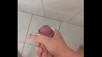 Preview 2 of Lezbiyanki Gynecologist - leitinho no banho