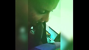 Preview 2 of Somali Bikra Xxx - Debbiecakesxxxx d. trying to wake daddy up