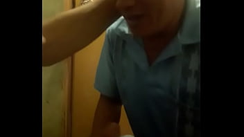 Preview 3 of Seachold Wamn - gap gay bu cu trong toilet