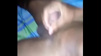 Preview 2 of Vanessa Mdee Akitobwa - Negro vergon votando leche