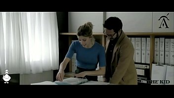Preview 2 of Klara In - Escenas de desnudos,  sexo y v. de Maria Eugenia Suarez &amp_ Justina Bustos en Los Padecientes