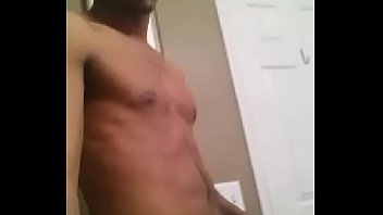 Preview 1 of Mom Sliding Hot - Trey Longz Solo Show #3 full video