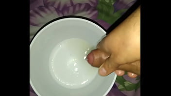 Preview 3 of Xxx Endyn Rep - Leche