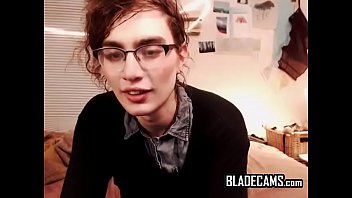 Preview 4 of Mom Office Son Tha Door - Desirable Tranny Geek Prostitute