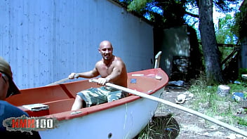 Preview 1 of Carsafli Sikis - young brunette slut Damaris fucked in old empty house full of trash