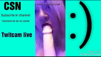 Preview 2 of Nigerians Teens Porno - Loira chupando brinquedinho
